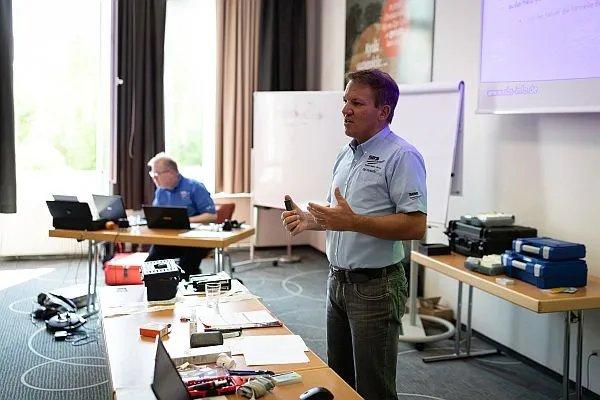 Spezialseminar für Fuhrparkbetreiber beim NWO – Smart Tacho | Pflichten | Lösungen (Seminar | Langenfeld (Rheinland))